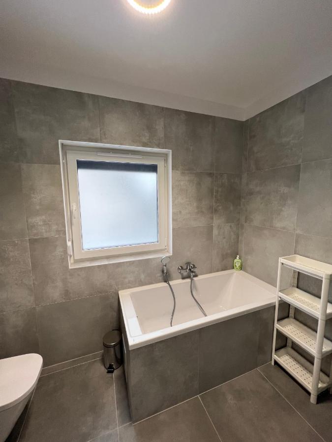 شقة بوزنان  في Abra Apartament المظهر الخارجي الصورة